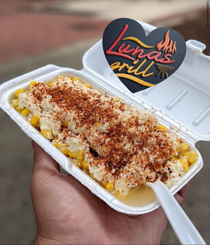 Luna’s Grill by null