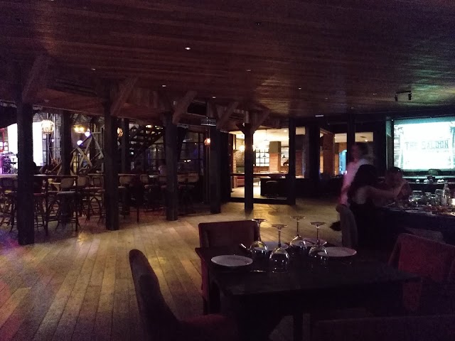Bar The Saloon