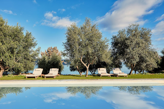 100 Rizes Seaside Resort, an SLH Hotel by null