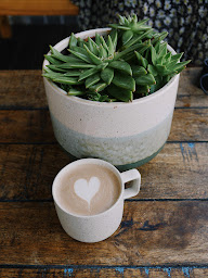 Photo n°88 de La Balle au Bond - La Péniche à Paris (Café)