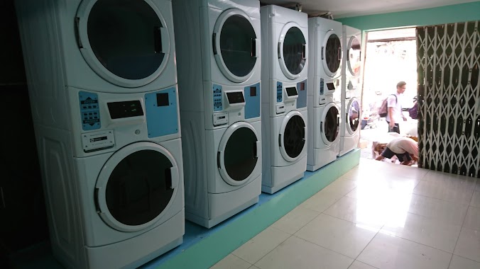 Labadubdub Laundry, Author: Marie Christine Yu