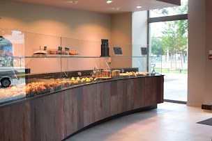 Photo n°78 de La Gare'Mandise - Boulangerie Pâtisserie Salon de thé à Strasbourg (Salon de thé)