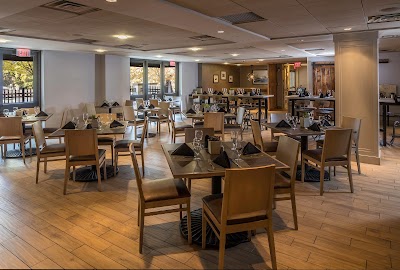 Photos of DoubleTree by Hilton Hotel & Suites Pittsburgh Downtown