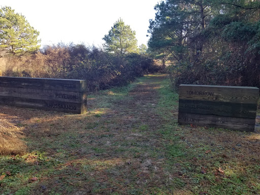 Machicomoco State Park Trailhead Parking - Thumbnail