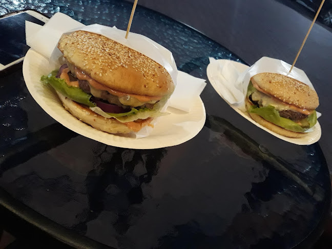 Godziny otwarcia Burger Patrol