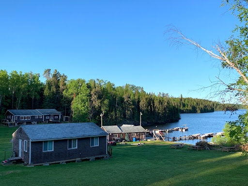 Longlegged Lake Resort