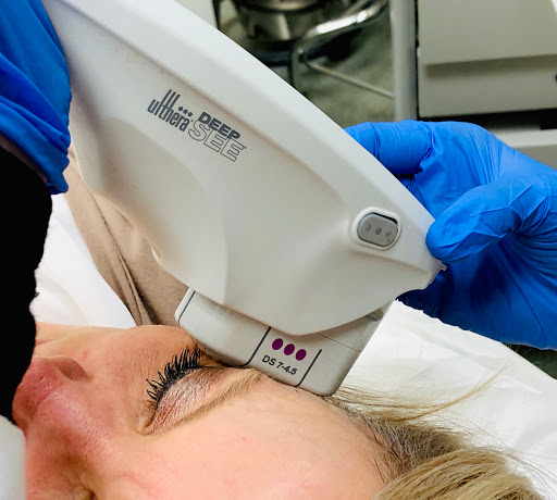 Cosmetic Surgery & Dermatology of Issaquah, Inc: Dr. Victor R. Michalak, MD - Thumbnail