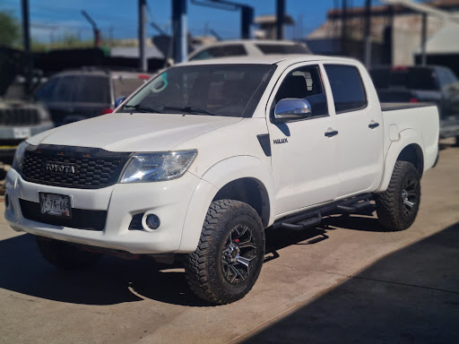 Trax Off Road - Visual