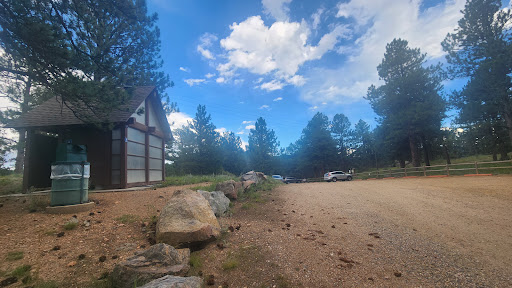 Dedisse Park parking Gallery - United States