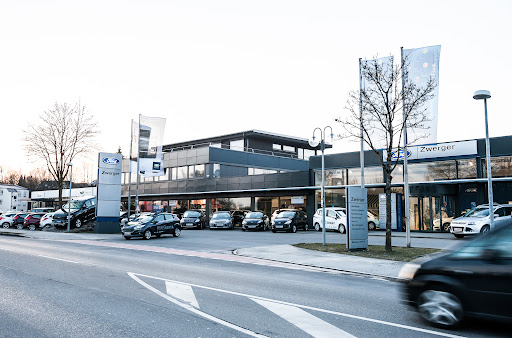 Autohaus Zwerger GmbH & Co. KG - Werkstatt
