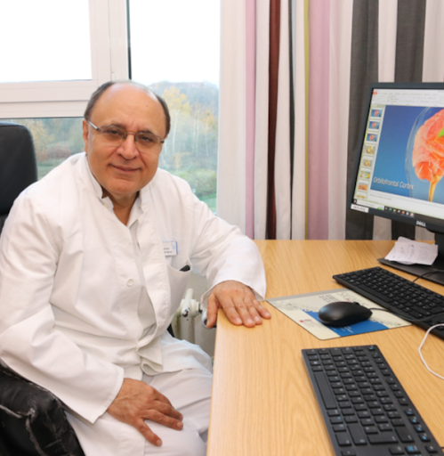 Dr. Assaf - Wirbelsäulen- und Neurochirurgie Neubrandenburg - Thumbnail