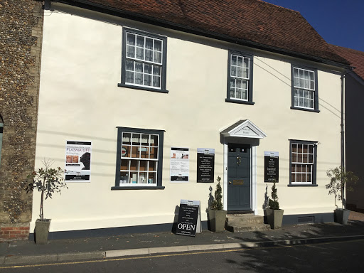 House of Beauty Halstead