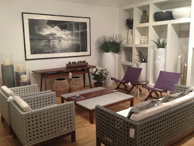 Photos of Clyde Butcher Venice Gallery & Studio