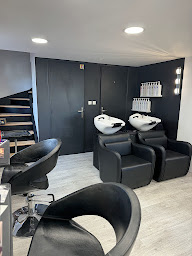 Photo n°5 de LM Coiffure Barbier à Laillé (Salon de coiffure)