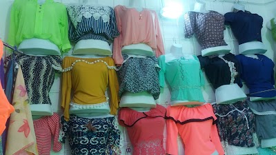 Photos of Zona Comercial Nuevo Tarqui