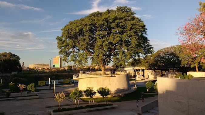 Estacionamiento Romero, Author: Alejandro Hernan de la Cruz