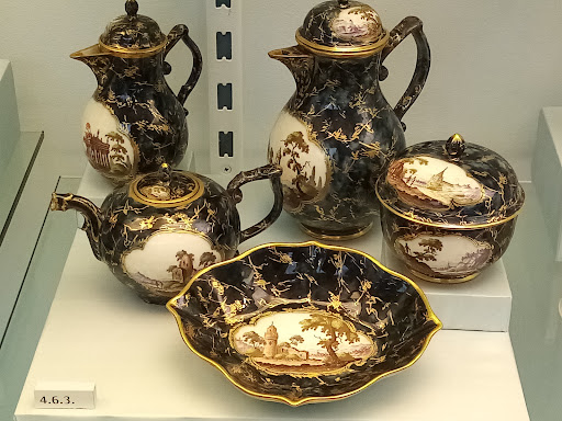 Porcelain Museum in Frankfurt Kronberger House Gallery - Germany