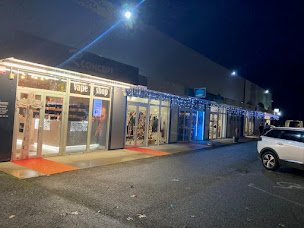 Photo n°12 de Pôle Commercial l'Albizia à Montech (Boutique de cigarettes électroniques)