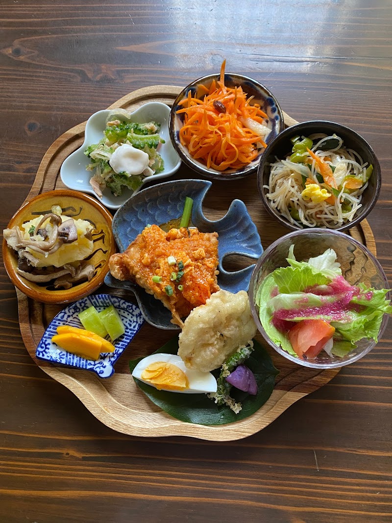 ごはんcafe かりん