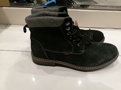 Photos of Shoe Mart