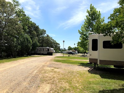 Pavilion RV Park