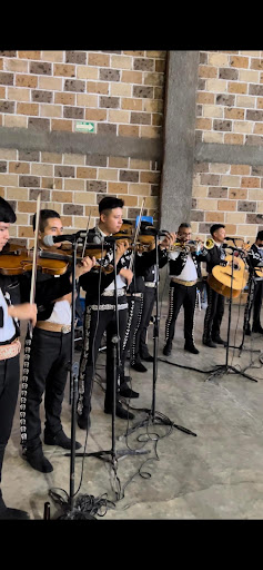 Mariachi Internacional Mi País