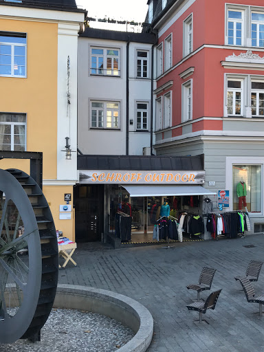 Schroff Outdoor - Visual