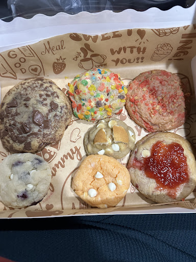 Doughliciousness - Visual