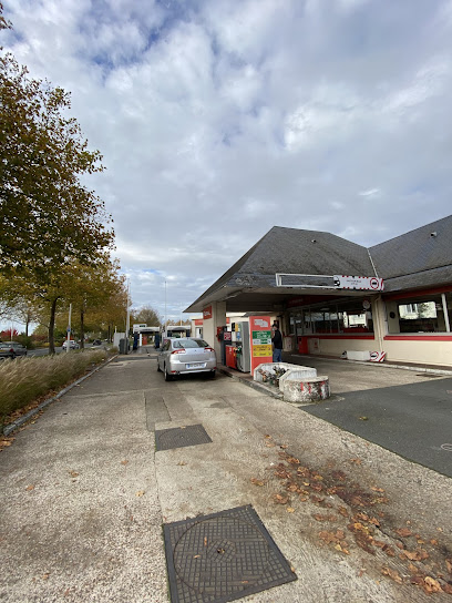 TOTAL Saint Cyr Sur Loire