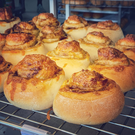 Bread Haus - Visual