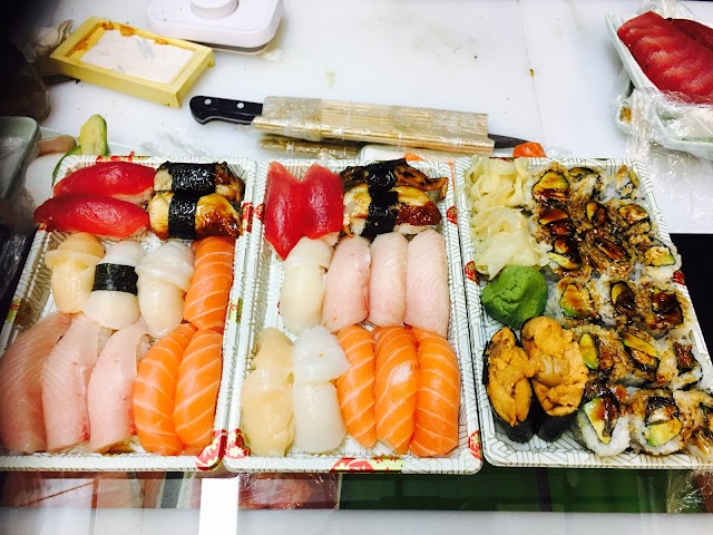 Roy's Fish Market