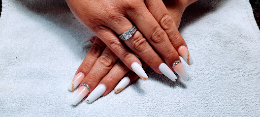 VK Nails and Spa - Thumbnail