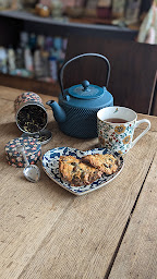 Photo n°19 de La Théière et le Biscuit à Lésigny (Salon de thé traditionnel)