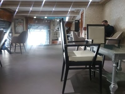 Photos of Caf&eacute; AL MADAINE