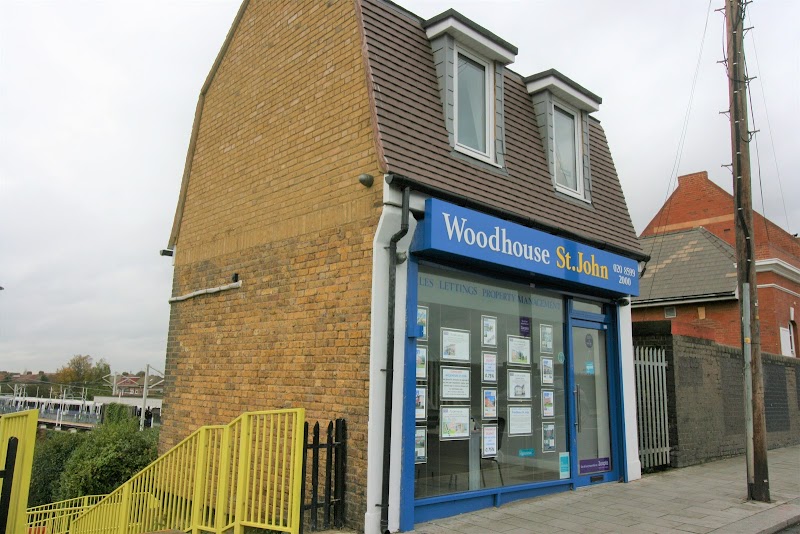 Woodhouse St John Property photo 3