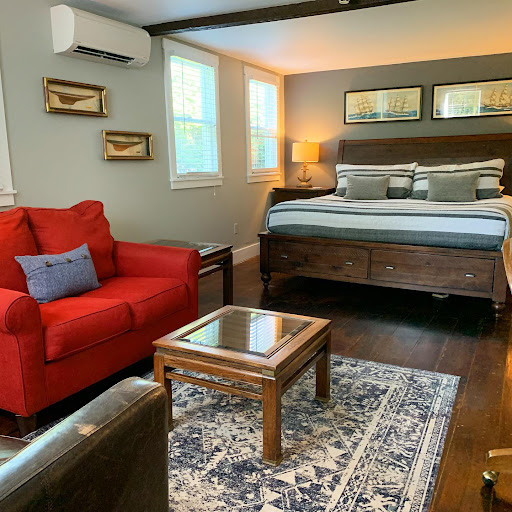 Blue Harbor House Inn - Thumbnail