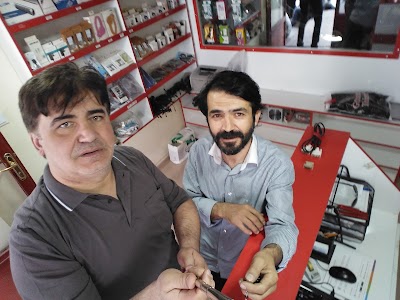 electronics-store
