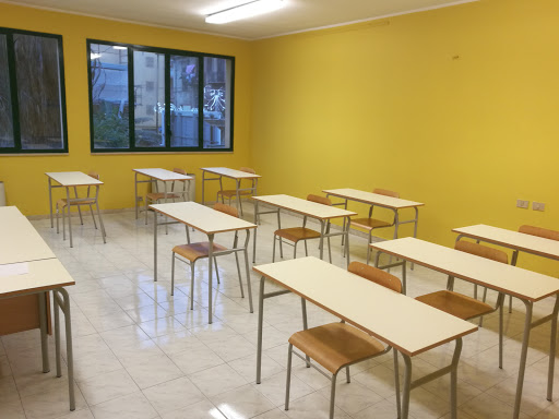 CPIA "Nelson Mandela" - Sede Oreto Stazione: Scuola media per adulti.