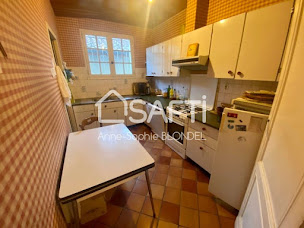 Photo n°51 de Anne Sophie Blondel Conseiller Immobilier BORDEAUX et CAUDERAN SAFTI à Bordeaux (Agence immobilière)