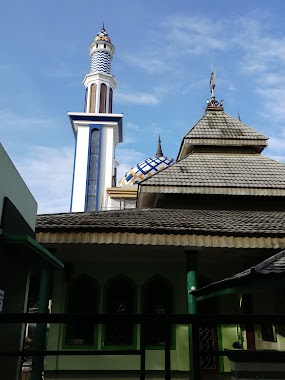 Masjid Nurul I. Tishom, Author: Abu Aufa