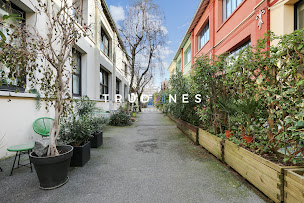 Photo n°7 de Samy Santamarina Agent Immobilier Trudaines à Paris (Agent immobilier)