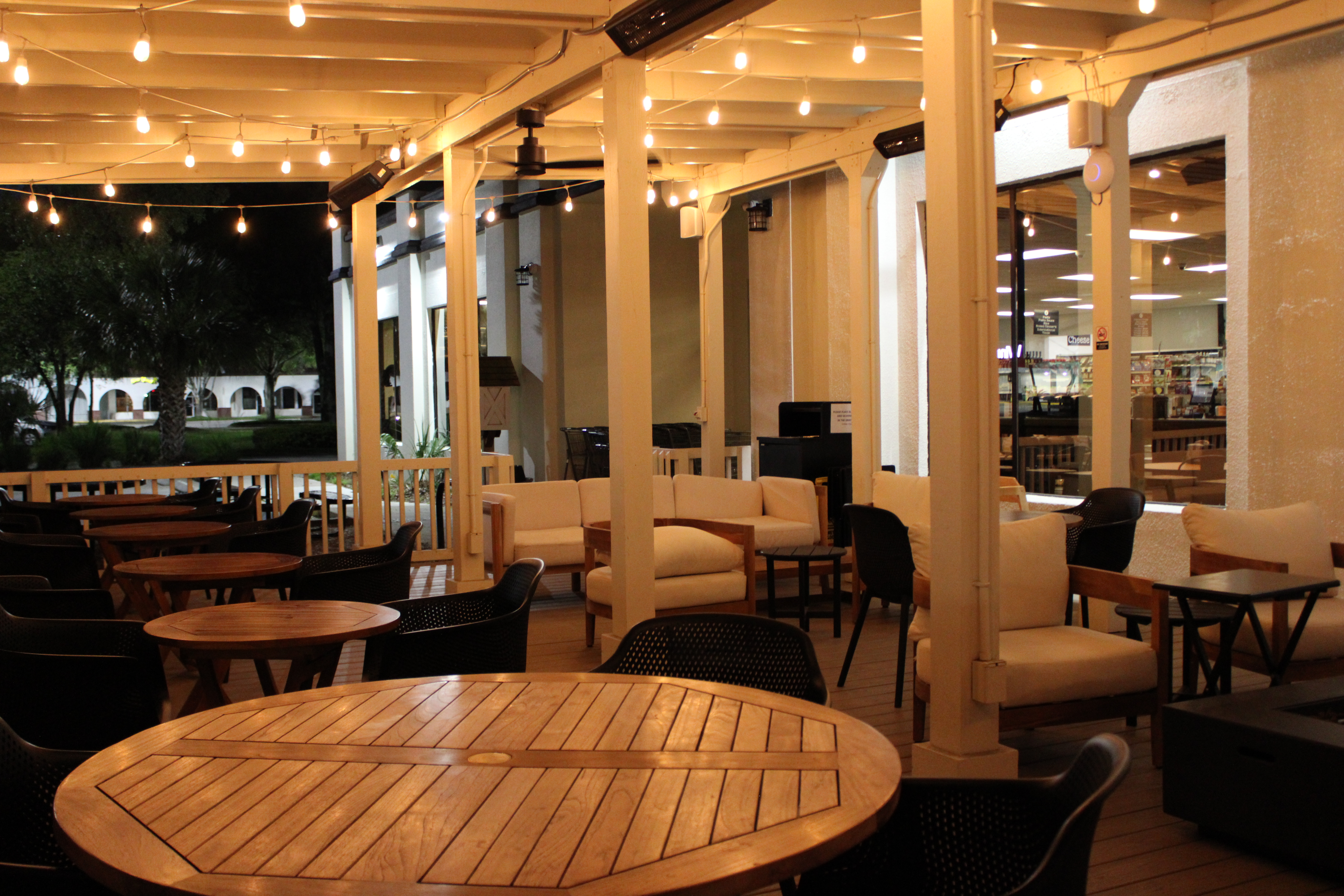 Amelia Fresh Café