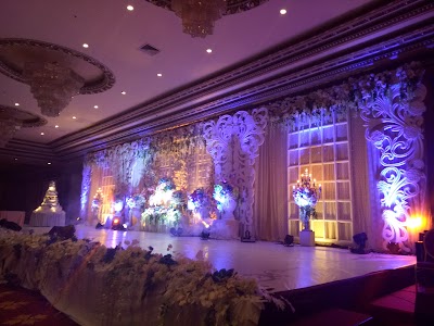 Photos of Golden City Mall