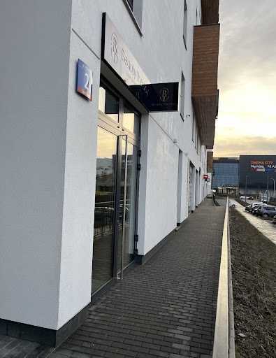 Karolina Chmielewska Medycyna Estetyczna