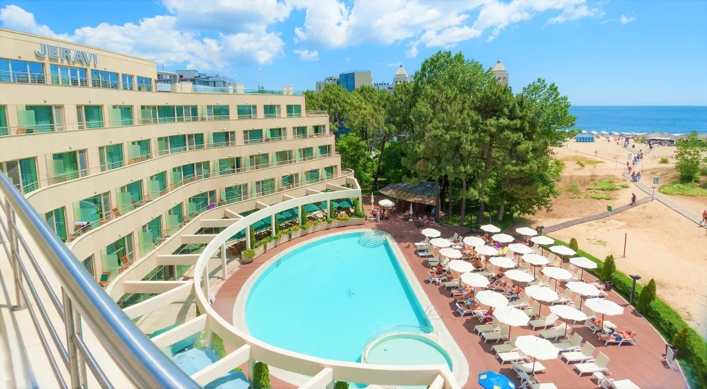 Jeravi Beach Alexandria club hotel