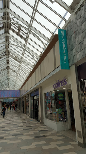 The Mall Camberley - Thumbnail
