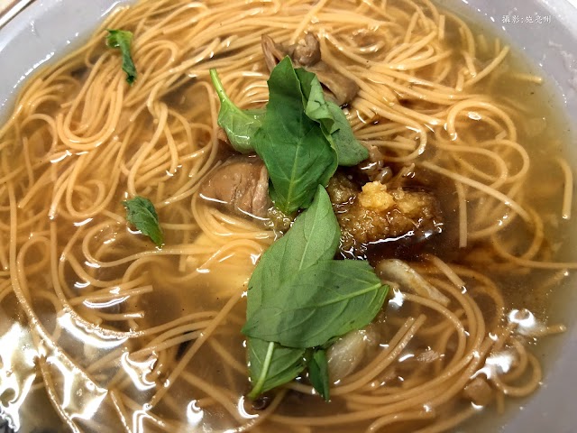 阿華大腸麵線臭豆腐