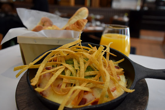 Chez Colette by null