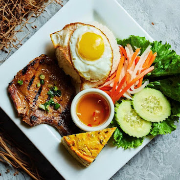 Four Diamonds by null