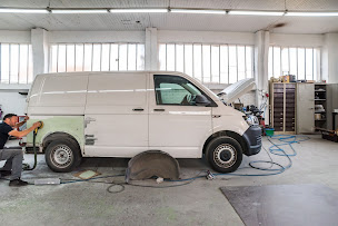 Photo n°9 de Carrosserie St Evre à Toul (Atelier de carrosserie automobile)